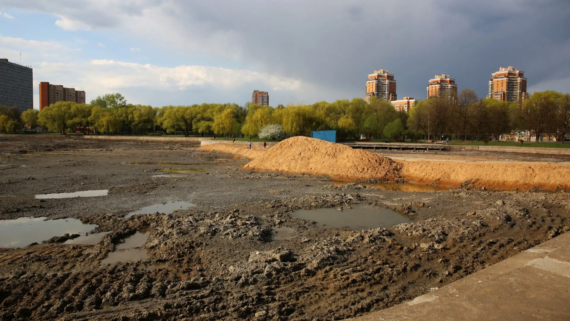 The Role of Pond Maintenance Companies and Why They're Worth The