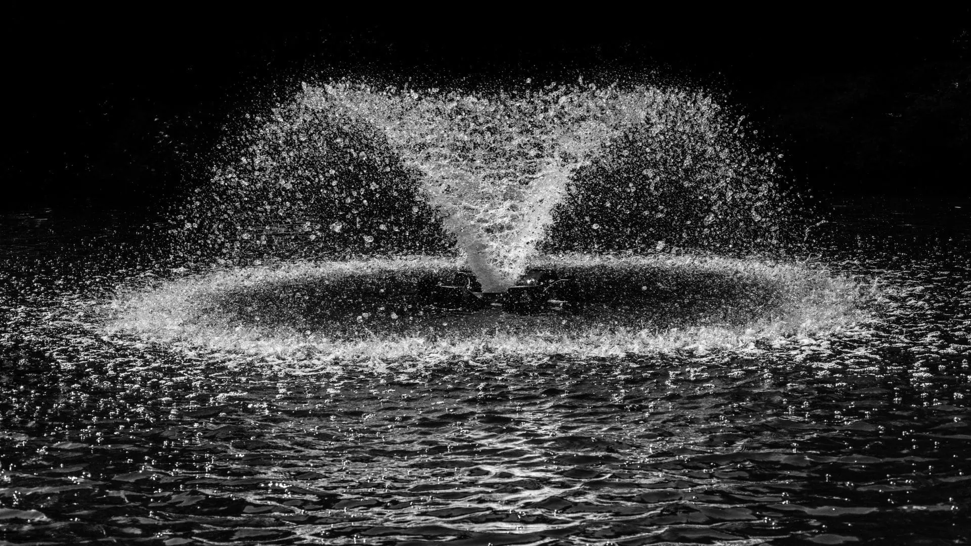 Seamless Outdoor Fountain Repair for Stress-Free Moments