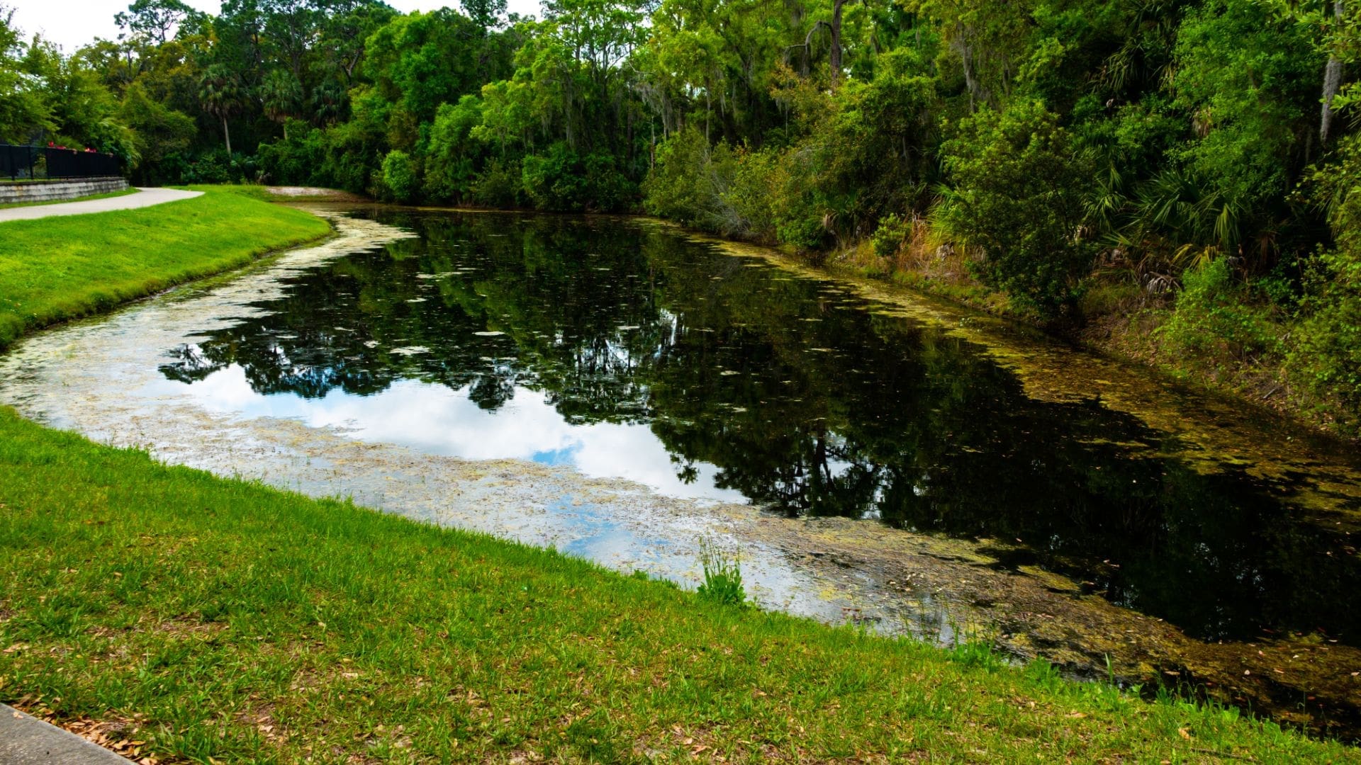 Who is Responsible for Maintaining Retention Ponds?